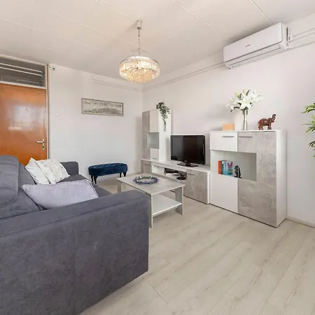 Διαμέρισμα Bh Rose *